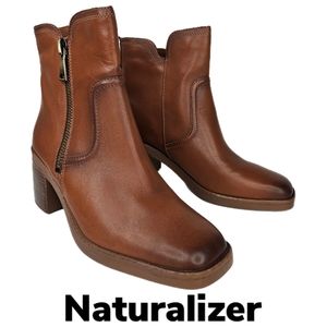Naturalizer Emmy Brown-Black Distressing Color Square Toe Ankle Boots Sz 9.